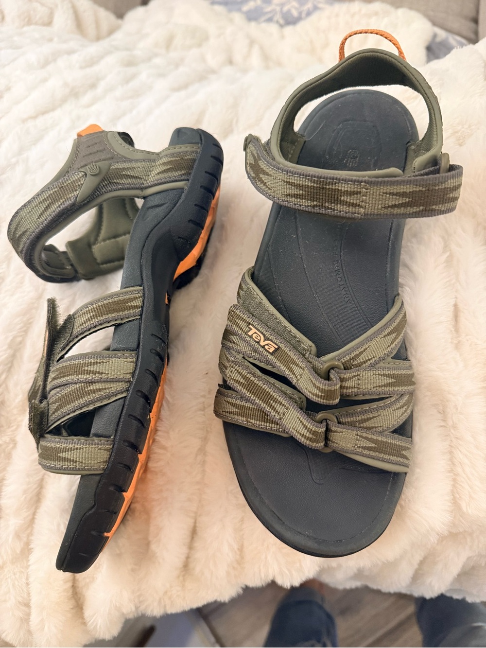 Teva Tirra Sandals  SZ 8 women’s